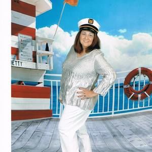 Meet your Posher, Marilyn